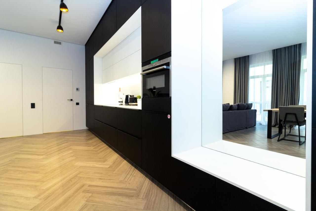 Cohost I Oldtown 60M2 Apt W-Garage Parking, Balcony & Self Check-In Βίλνιους Εξωτερικό φωτογραφία