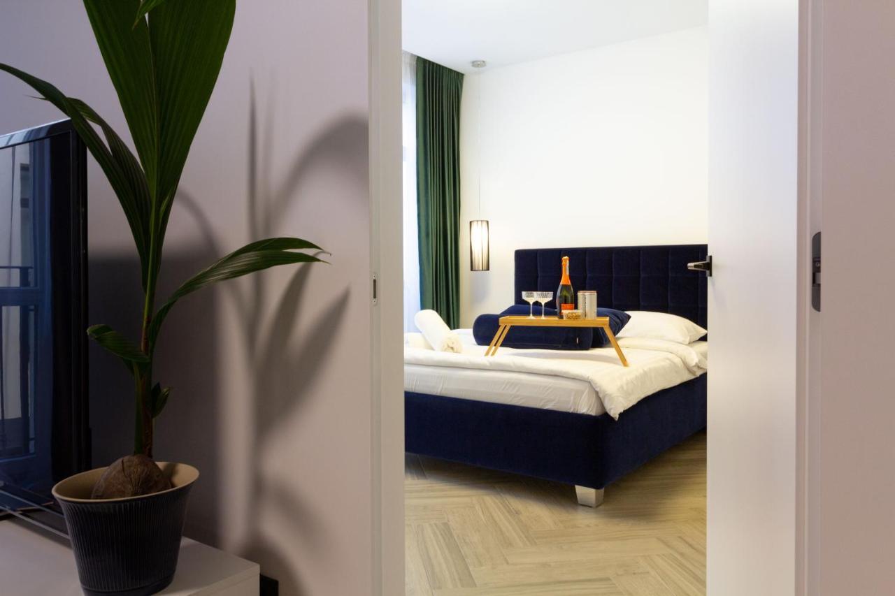 Cohost I Oldtown 60M2 Apt W-Garage Parking, Balcony & Self Check-In Βίλνιους Εξωτερικό φωτογραφία