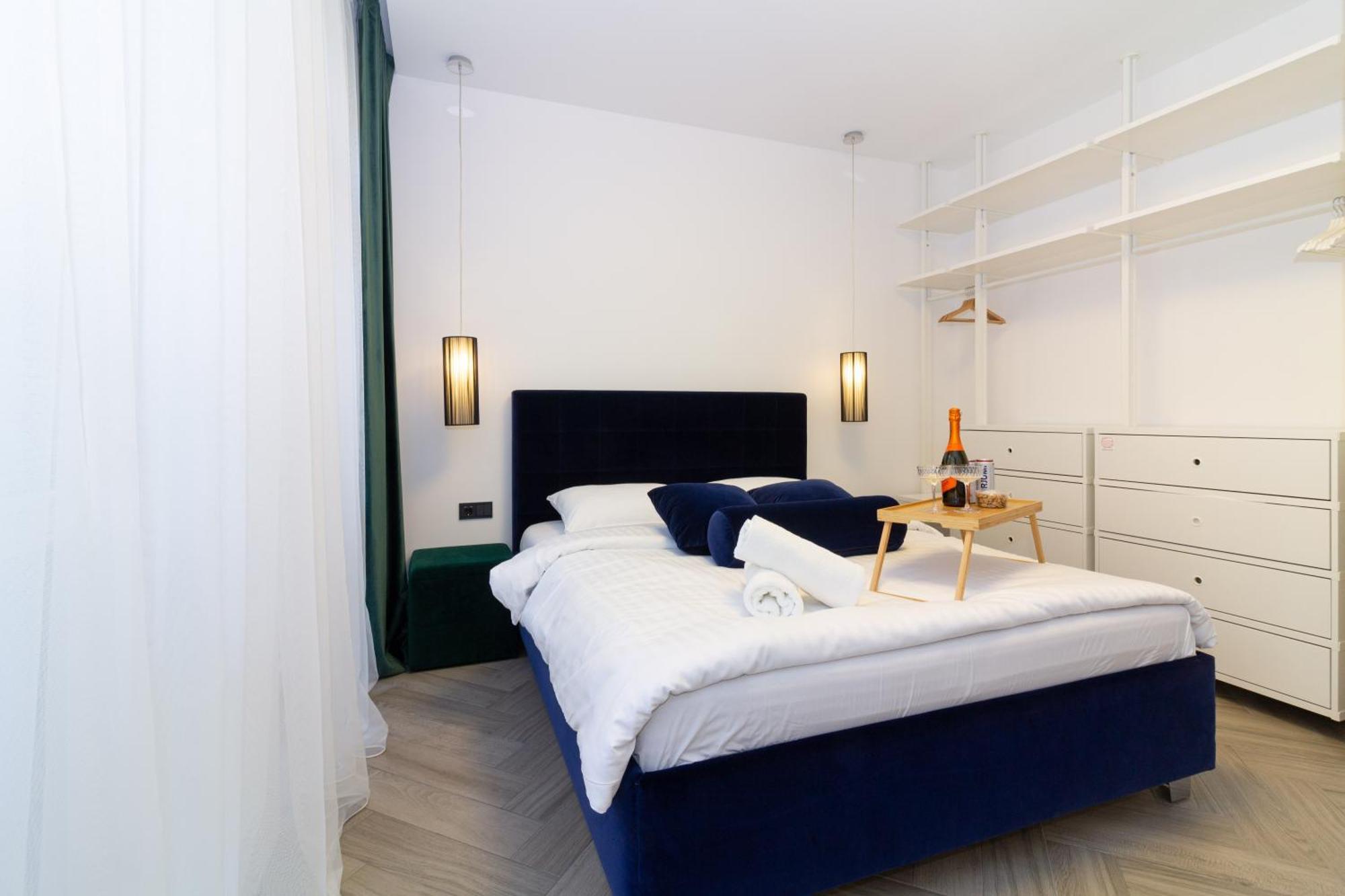 Cohost I Oldtown 60M2 Apt W-Garage Parking, Balcony & Self Check-In Βίλνιους Εξωτερικό φωτογραφία